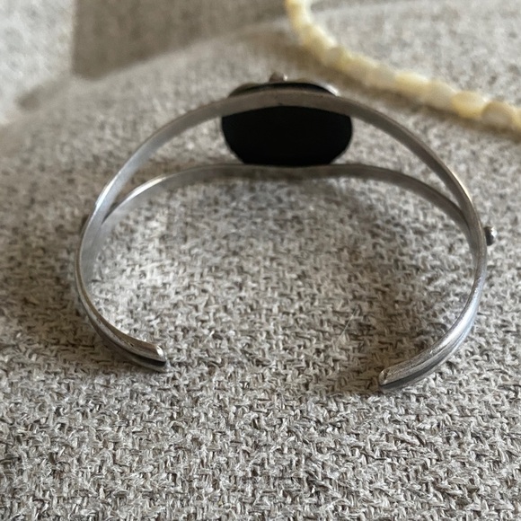 Vintage Sterling Silver Mother of Pearl Necklace & Bracelet Set - Picture 5 of 8